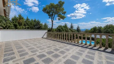 Chalet on Calle Valle del Guadarrama photo 33