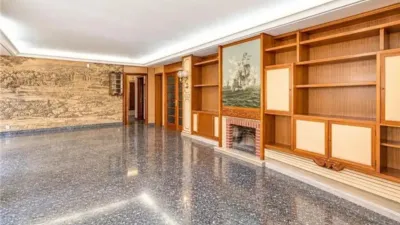 Apartment in Plaça dels Patins photo 2