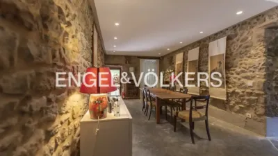 Rustic house in Sant Feliu de Pallerols photo 3