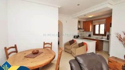 Apartment in Las Filipinas-Villamartín-Canal Norte photo 9