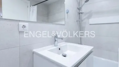 Apartment in Esplugues de Llobregat photo 14