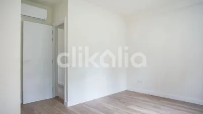 Piso en Valdezarza photo 17
