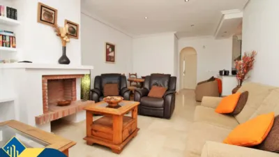 Apartment in Las Filipinas-Villamartín-Canal Norte photo 5