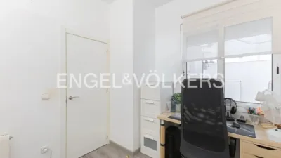 Apartment in Esplugues de Llobregat photo 14