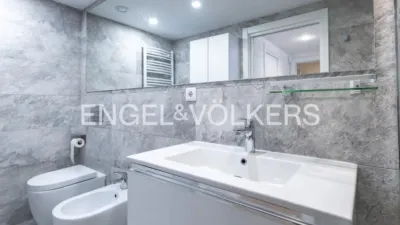 Apartment in Esplugues de Llobregat photo 26