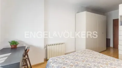 Apartment in Esplugues de Llobregat photo 4