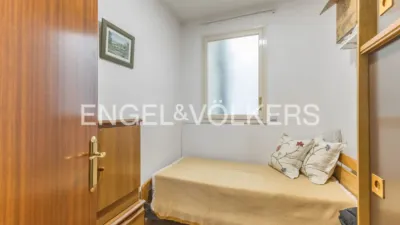 Apartment in Esplugues de Llobregat photo 3