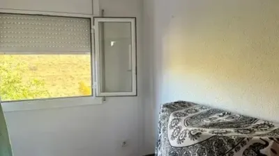 Apartment in Vallbona photo 10