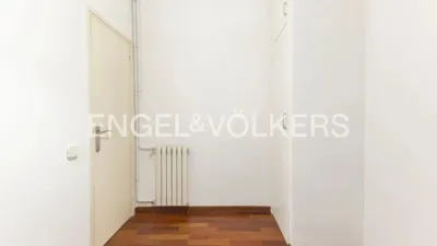 Piso en Les Corts photo 29