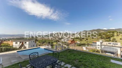 Semi-detached house in Sant Just Desvern photo 23