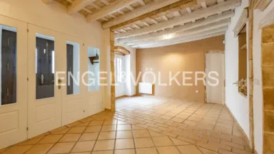 House in Centre photo 3