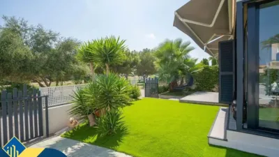 Chalet in Cabo Roig-La Zenia-La Regia photo 34