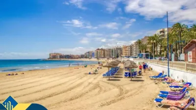 Piso – Torrevieja, Urbanización Calas Blancas, Cabo Cervera-Playa la Mata - Más