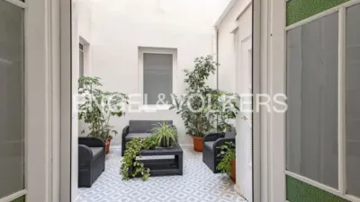 Apartment in Centre photo 10