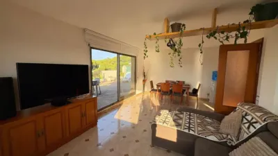 Penthouse on Carrer de la Cala de la Font photo 21