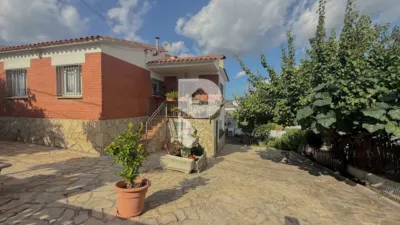 House in Esparreguera photo 3