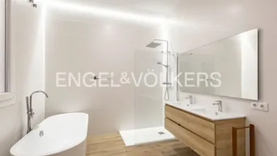 Apartment in Centre photo 15