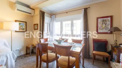 Apartment in Campanar photo 3