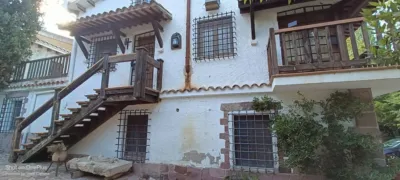 Chalet on Calle Diseminado photo 10
