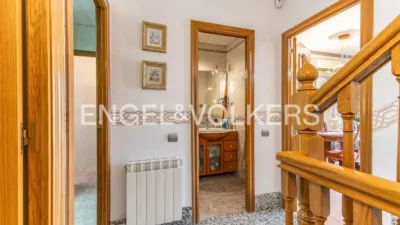 Terraced house in Carrer del Brillant photo 22