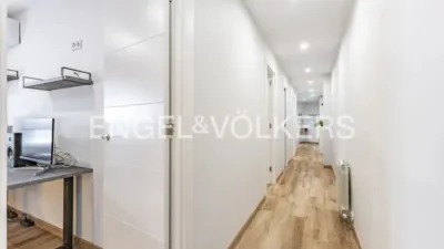 Apartment in Centre photo 32