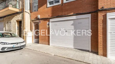 Terraced house in Carrer del Brillant photo 38