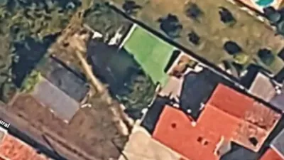 Semi-detached house on Rúa do Toural photo 3