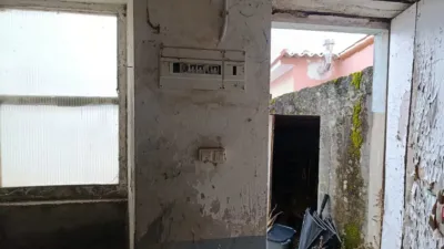 Semi-detached house on Rúa do Toural photo 5