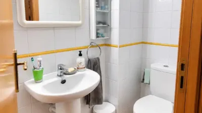 Apartment on Carrer del President Companys photo 15