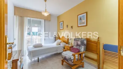 Terraced house in Carrer del Brillant photo 26