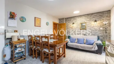 Terraced house in Carrer del Brillant photo 5