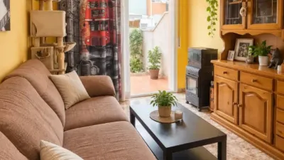 Apartment on Carrer del President Companys photo 11