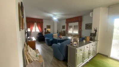 Semi-detached house on Avenida del Valle de Lecrín photo 5