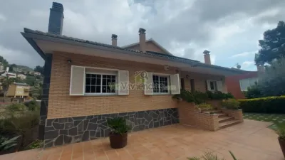 House in Vallirana photo 9