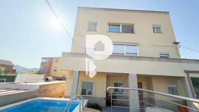 Casa en Sant Vicenç dels Horts photo 3