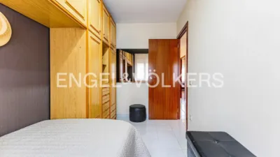 Terraced house in Carrer de Lola Anglada photo 19