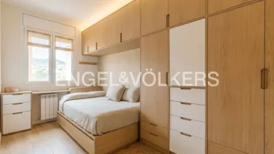 Terraced house in Carrer de Lola Anglada photo 20
