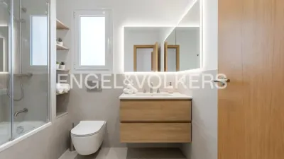 Terraced house in Carrer de Lola Anglada photo 39