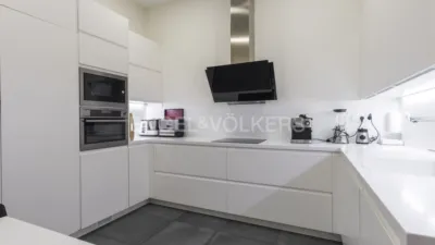 Apartment in Palacio photo 17