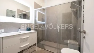 Apartamento en alquiler en Triana Casco Antiguo, Triana Casco Antiguo (Distrito Triana. Sevilla Capital) de 1.800 €<span>/mes</span>