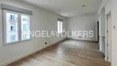Piso en alquiler en Calle de Cristóbal Bordiú - Imagen 3