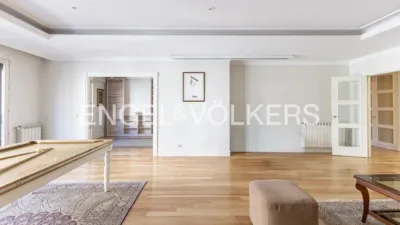 Piso en alquiler en Almagro - Imagen 2