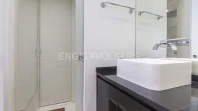 Apartment on Calle de la Academia photo 17