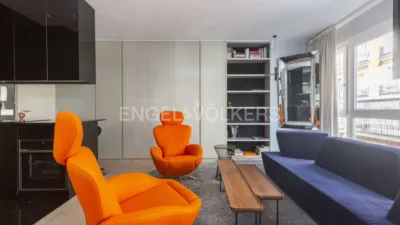 Apartment on Calle de la Academia photo 3