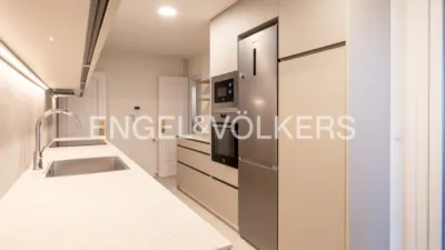 Piso en alquiler en Calle Vallehermoso, cerca de Calle de Alberto Aguilera - Imagen 26