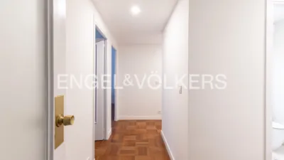 Piso en alquiler en Calle Vallehermoso, cerca de Calle de Alberto Aguilera - Imagen 5