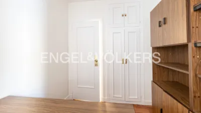 Piso en alquiler en Calle Vallehermoso, cerca de Calle de Alberto Aguilera - Imagen 8