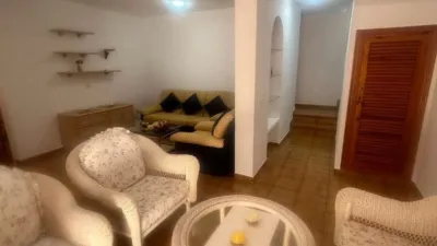 Terraced house on Calle de las Azucenas photo 19