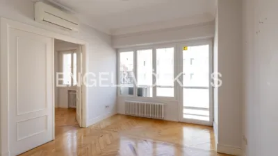 Apartment on Calle de Núñez de Balboa photo 34