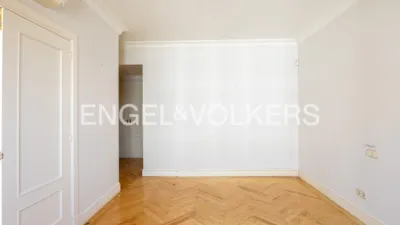 Apartment on Calle de Núñez de Balboa photo 38
